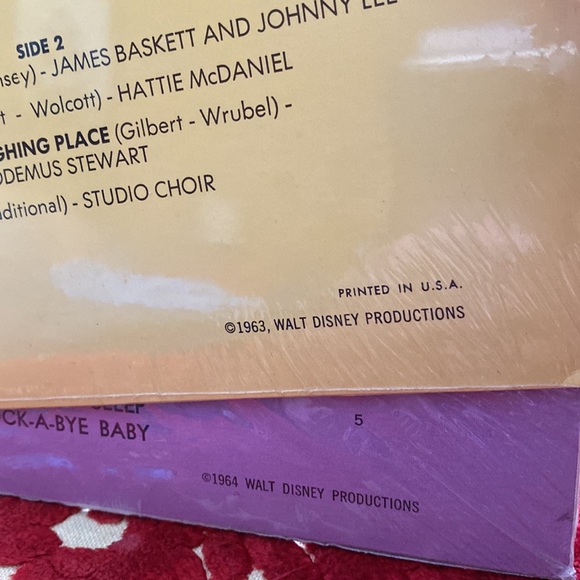 2 Sealed Disney Records / Vinyl Mother Goose Nursery Rhymes and Uncle Remus. - Picture 8 of 8